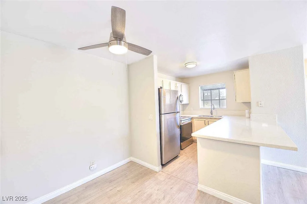 2966 Juniper Hills, Las Vegas, NV 89142