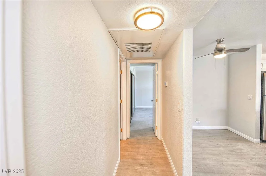 2966 Juniper Hills, Las Vegas, NV 89142