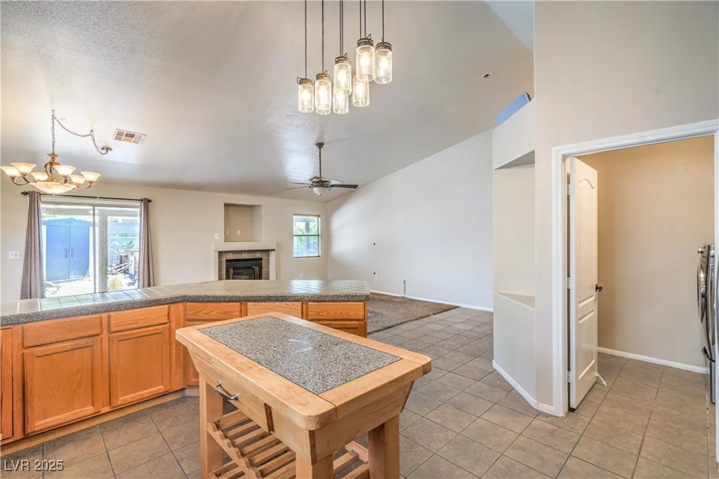 25 Trailside, Henderson, NV 89012