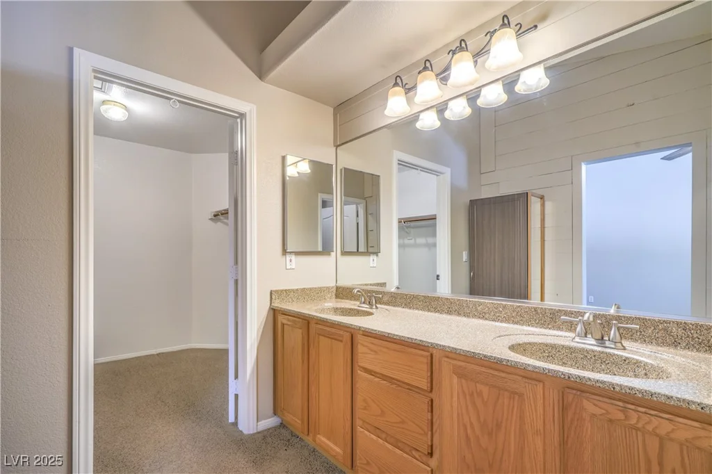 25 Trailside, Henderson, NV 89012