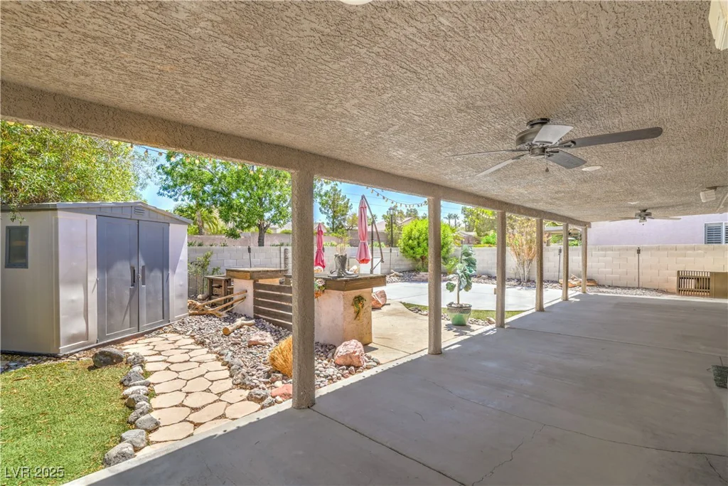 25 Trailside, Henderson, NV 89012