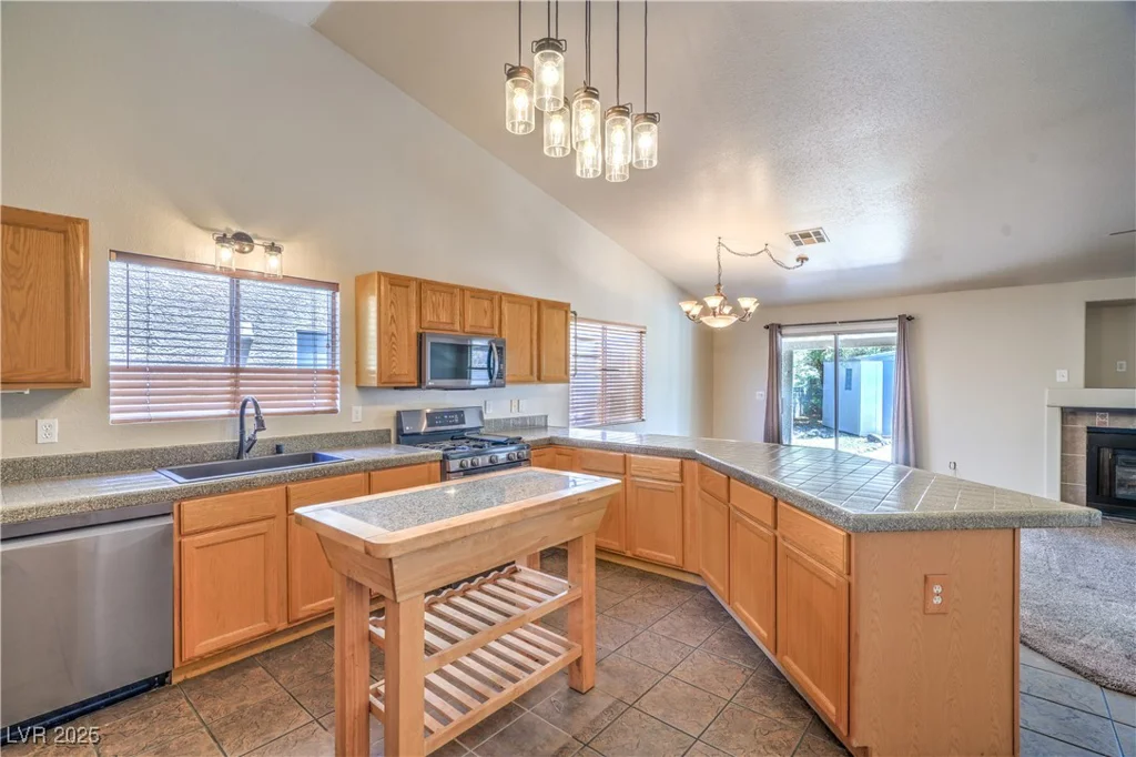 25 Trailside, Henderson, NV 89012