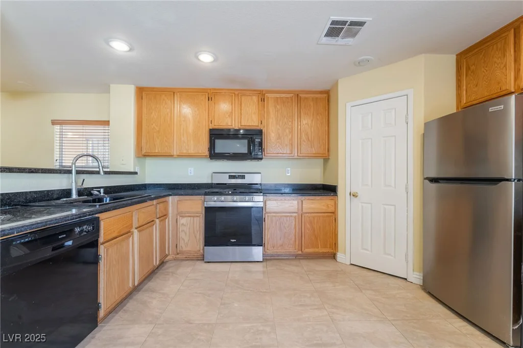 4748 Golden Shimmer, Las Vegas, NV 89139