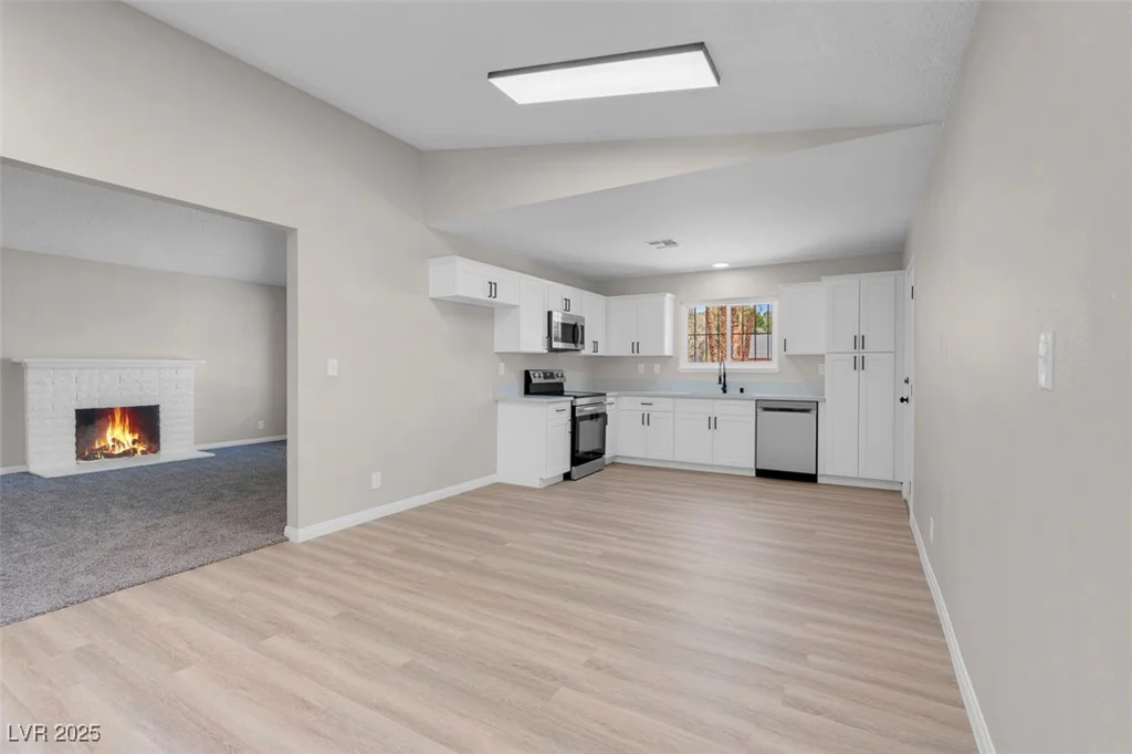 6181 Cedarwood, Las Vegas, NV 89103