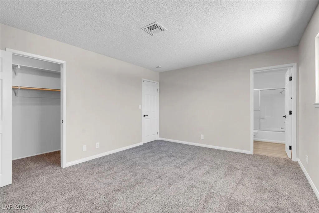 6181 Cedarwood, Las Vegas, NV 89103