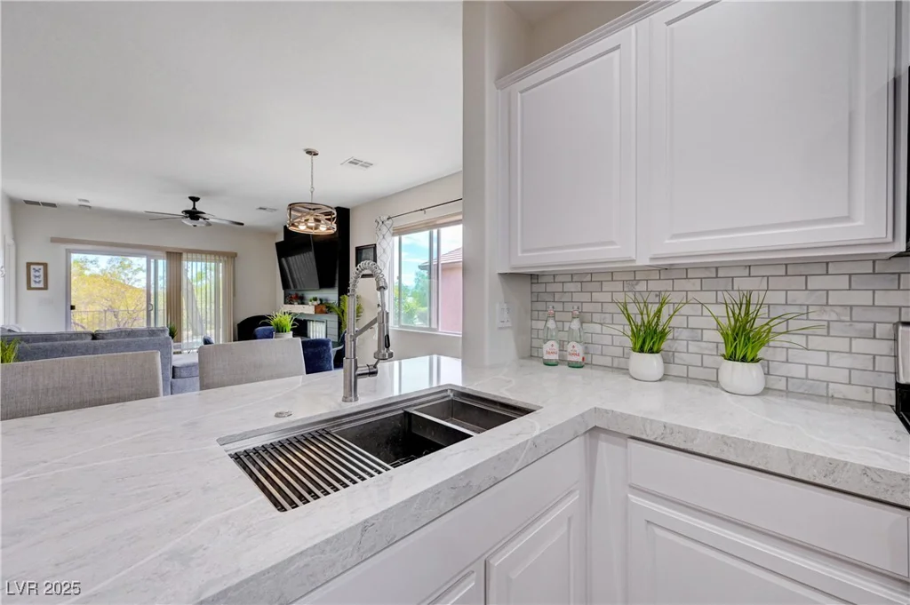 2369 Peaceful Moon, Henderson, NV 89044