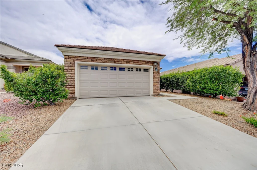2369 Peaceful Moon, Henderson, NV 89044