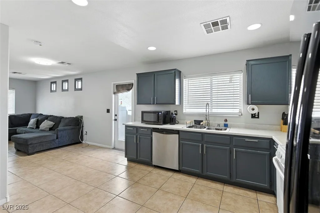 2140 Clancy, Las Vegas, NV 89156