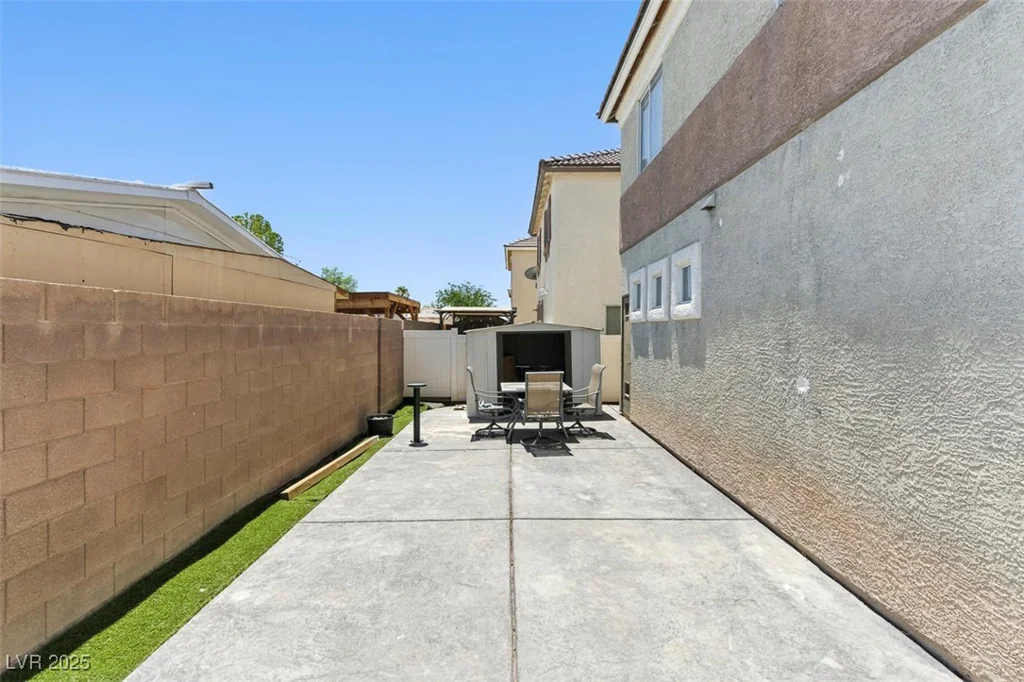 2140 Clancy, Las Vegas, NV 89156