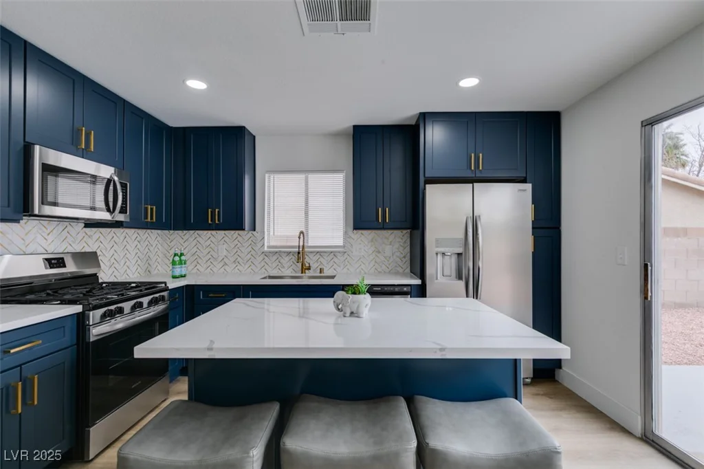 1744 La Cruz, Henderson, NV 89014