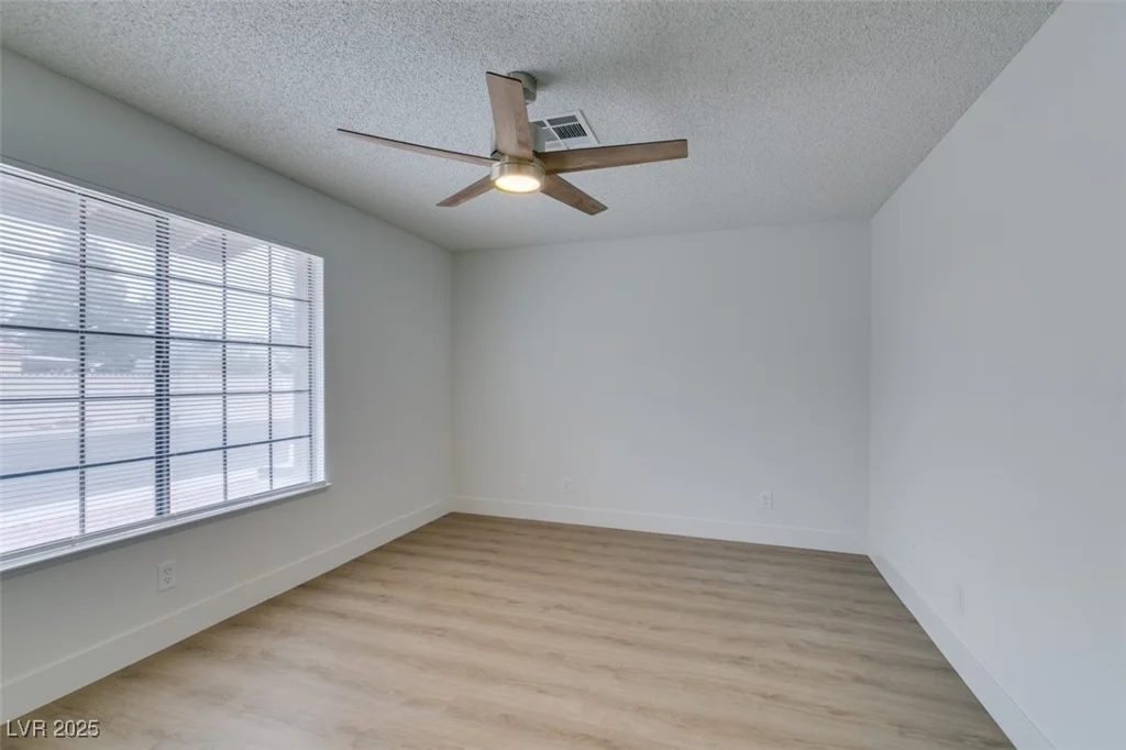1744 La Cruz, Henderson, NV 89014
