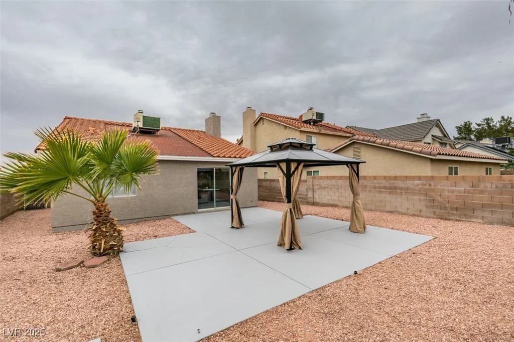 1744 La Cruz, Henderson, NV 89014