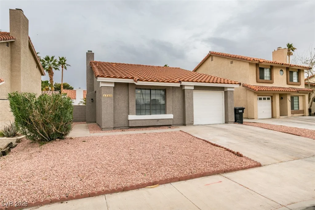 1744 La Cruz, Henderson, NV 89014