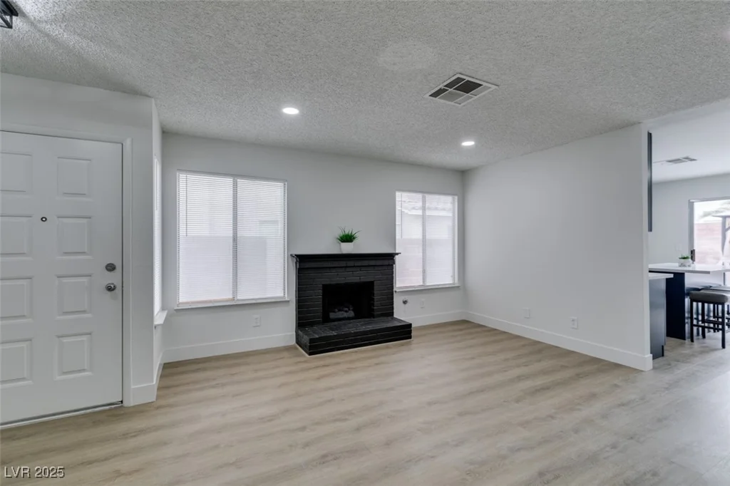 1744 La Cruz, Henderson, NV 89014