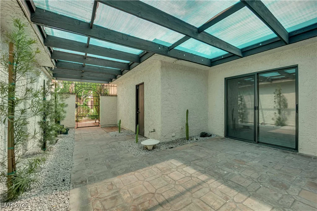 2544 Malabar, Las Vegas, NV 89121
