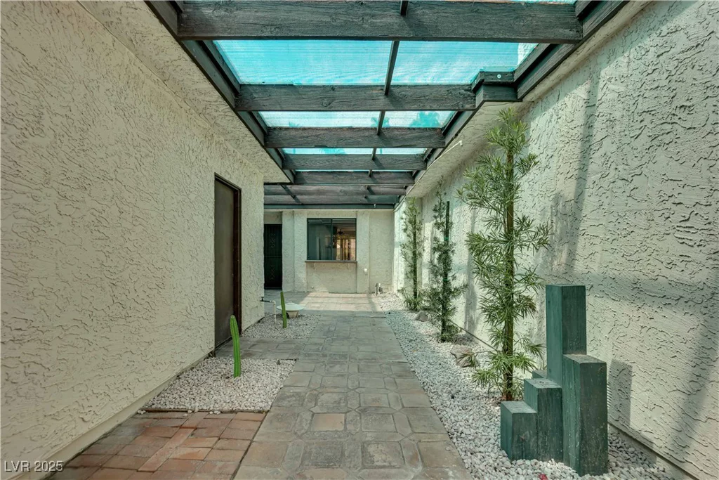2544 Malabar, Las Vegas, NV 89121