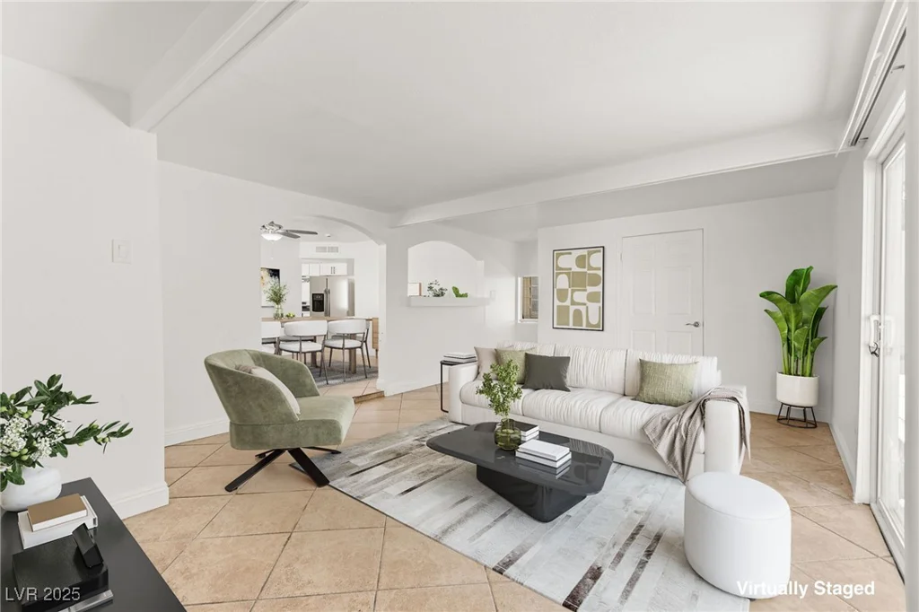 5285 Hillsboro, Las Vegas, NV 89120