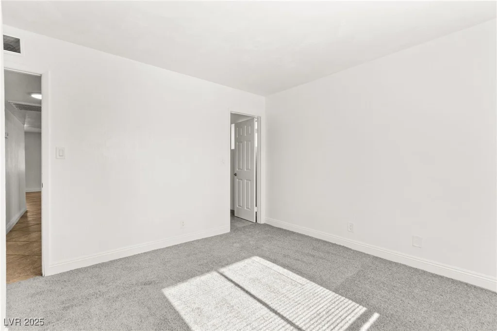 5285 Hillsboro, Las Vegas, NV 89120
