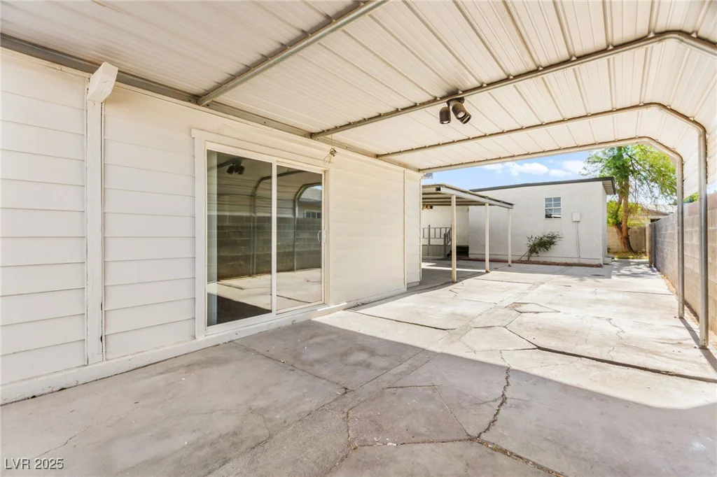 5285 Hillsboro, Las Vegas, NV 89120