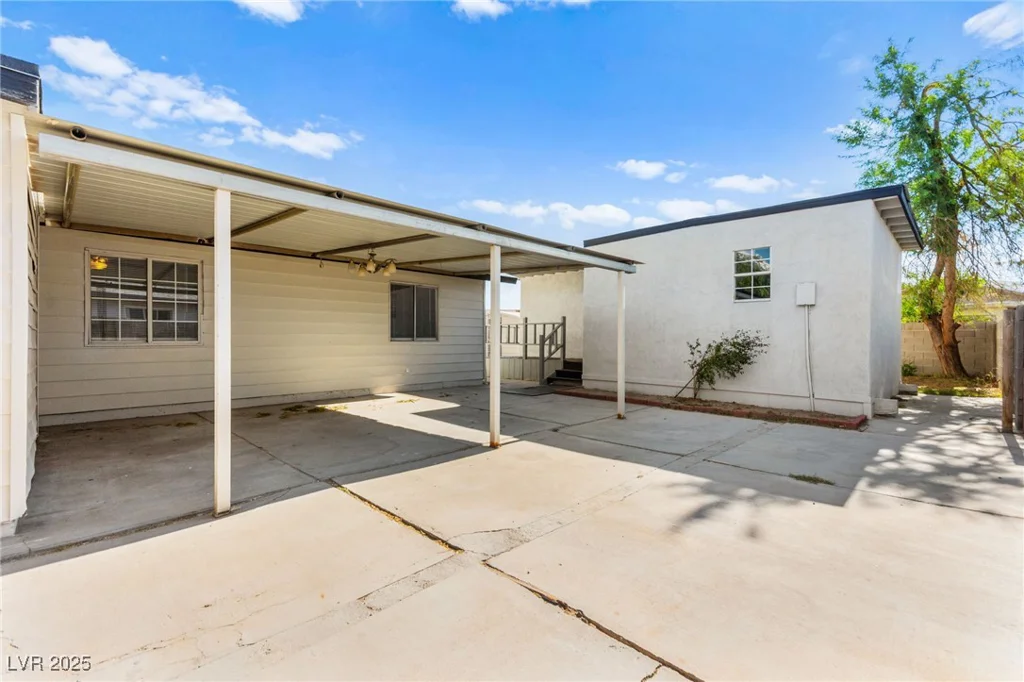 5285 Hillsboro, Las Vegas, NV 89120