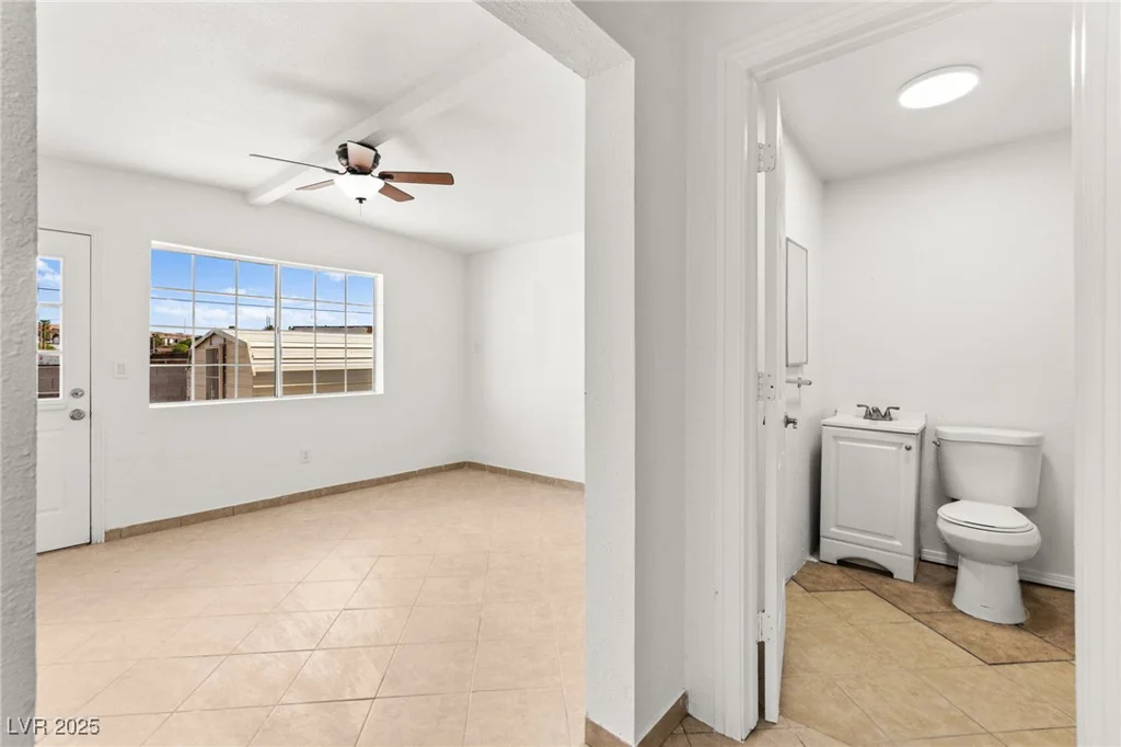 5285 Hillsboro, Las Vegas, NV 89120