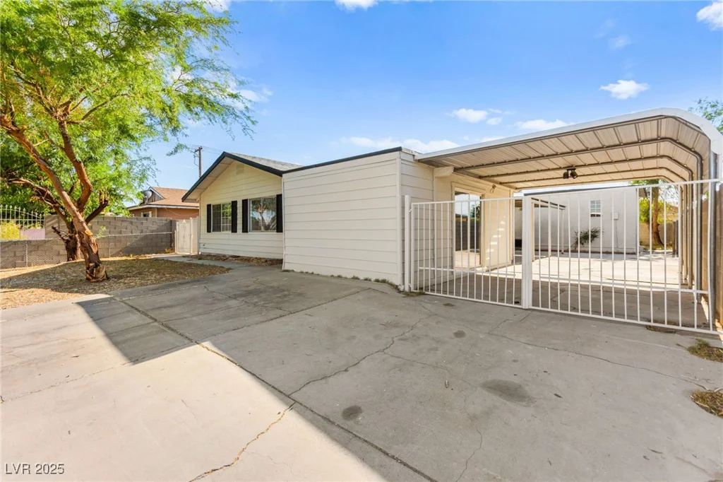 5285 Hillsboro, Las Vegas, NV 89120