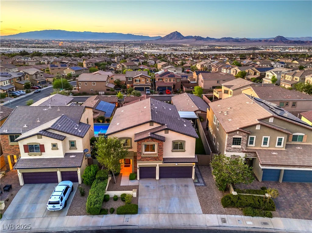 860 Portree, Henderson, NV 89012