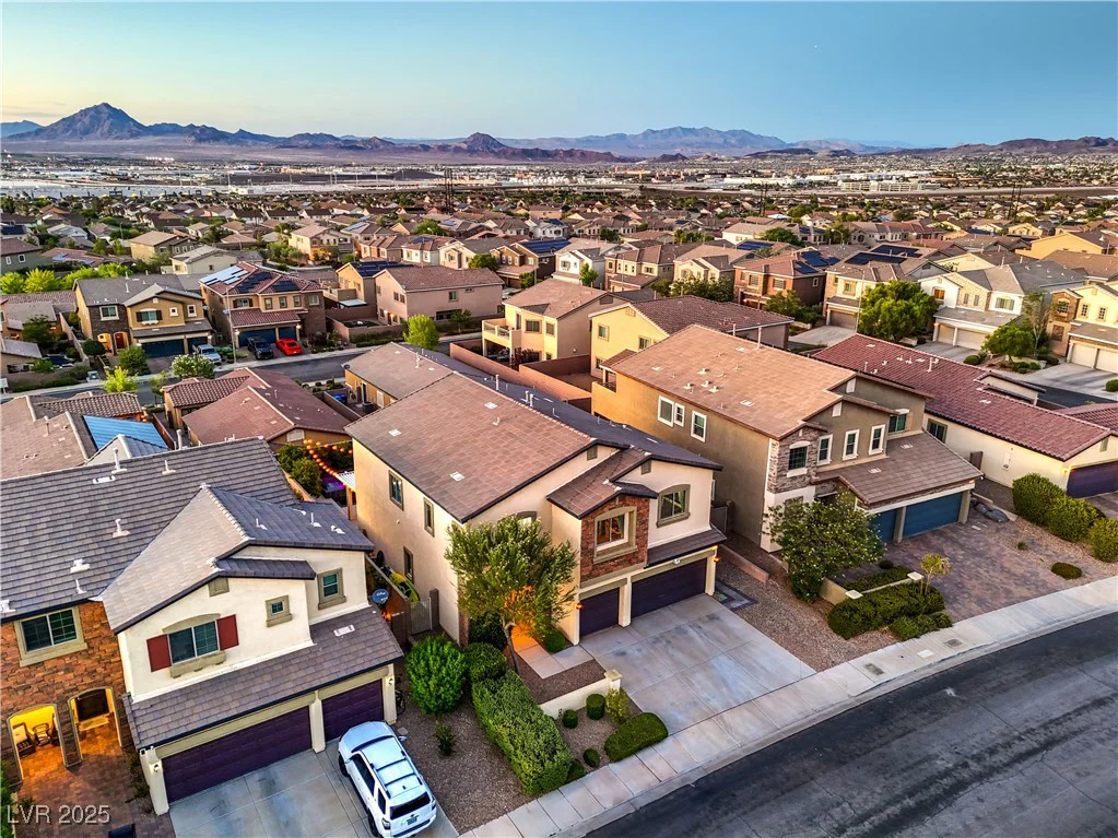 860 Portree, Henderson, NV 89012