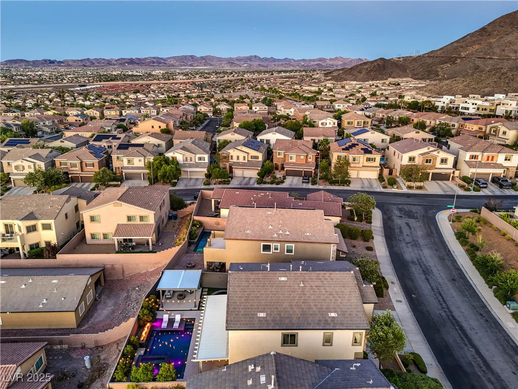 860 Portree, Henderson, NV 89012