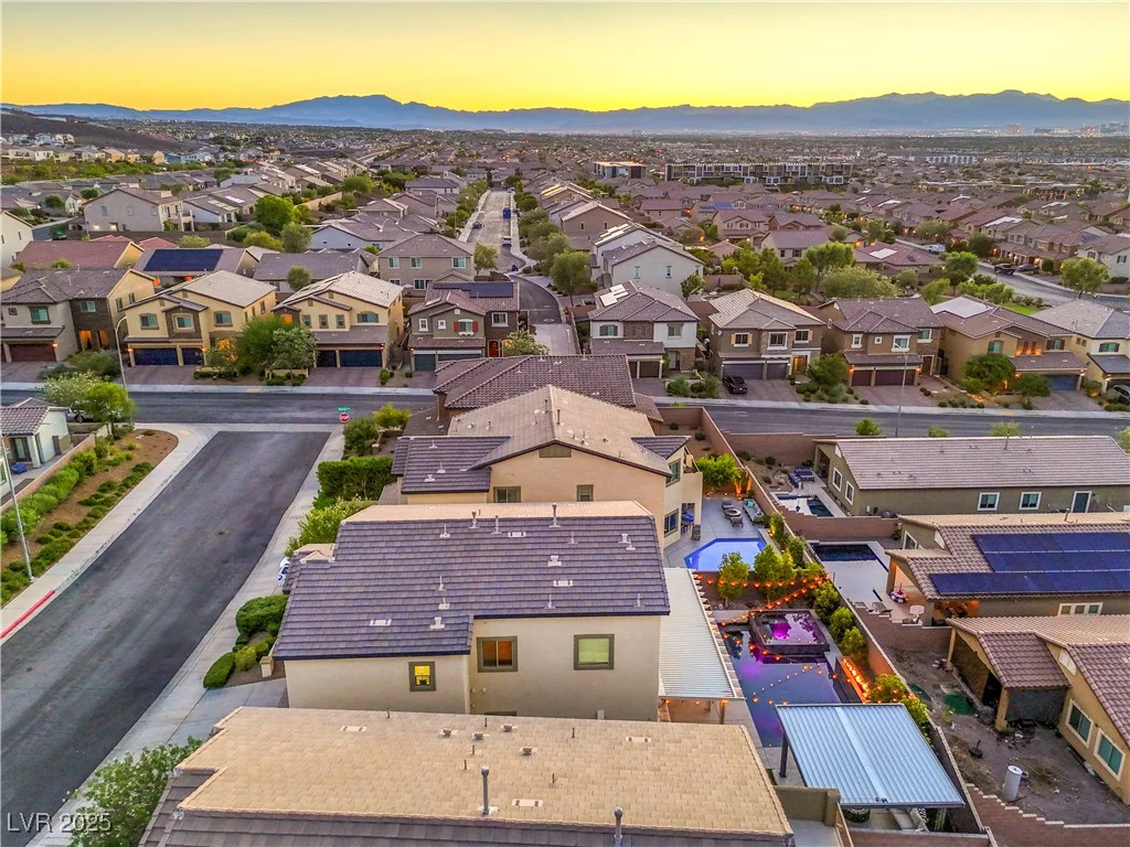 860 Portree, Henderson, NV 89012