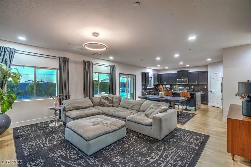 860 Portree, Henderson, NV 89012
