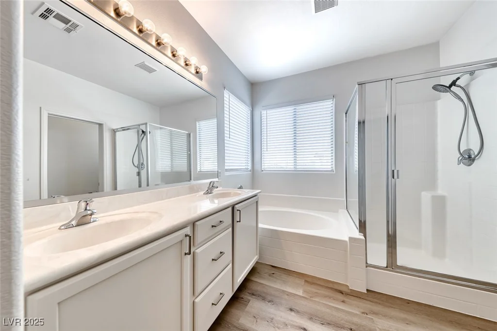 4904 Silent Valley, Las Vegas, NV 89139