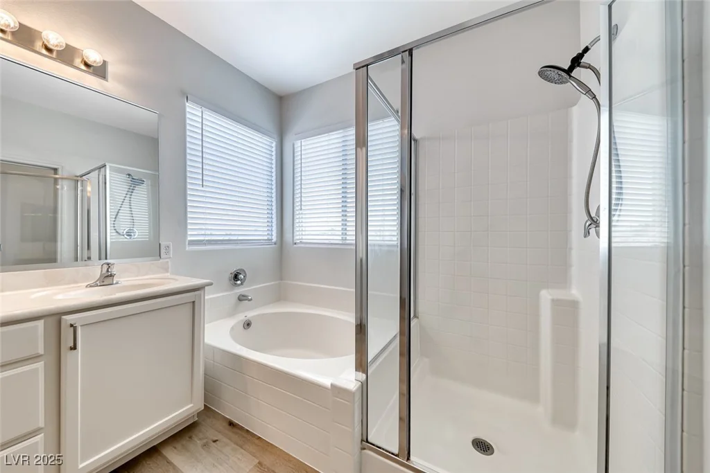 4904 Silent Valley, Las Vegas, NV 89139
