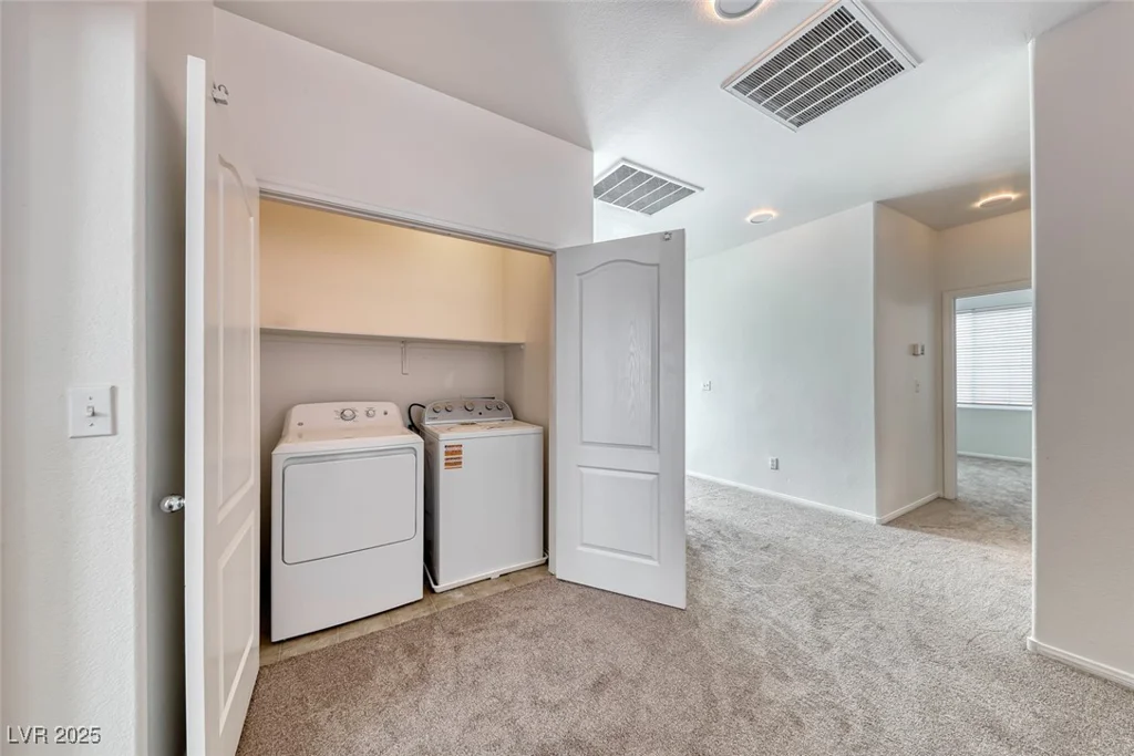 4904 Silent Valley, Las Vegas, NV 89139