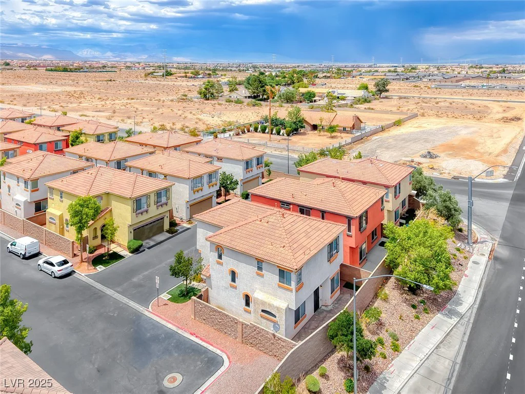 4904 Silent Valley, Las Vegas, NV 89139