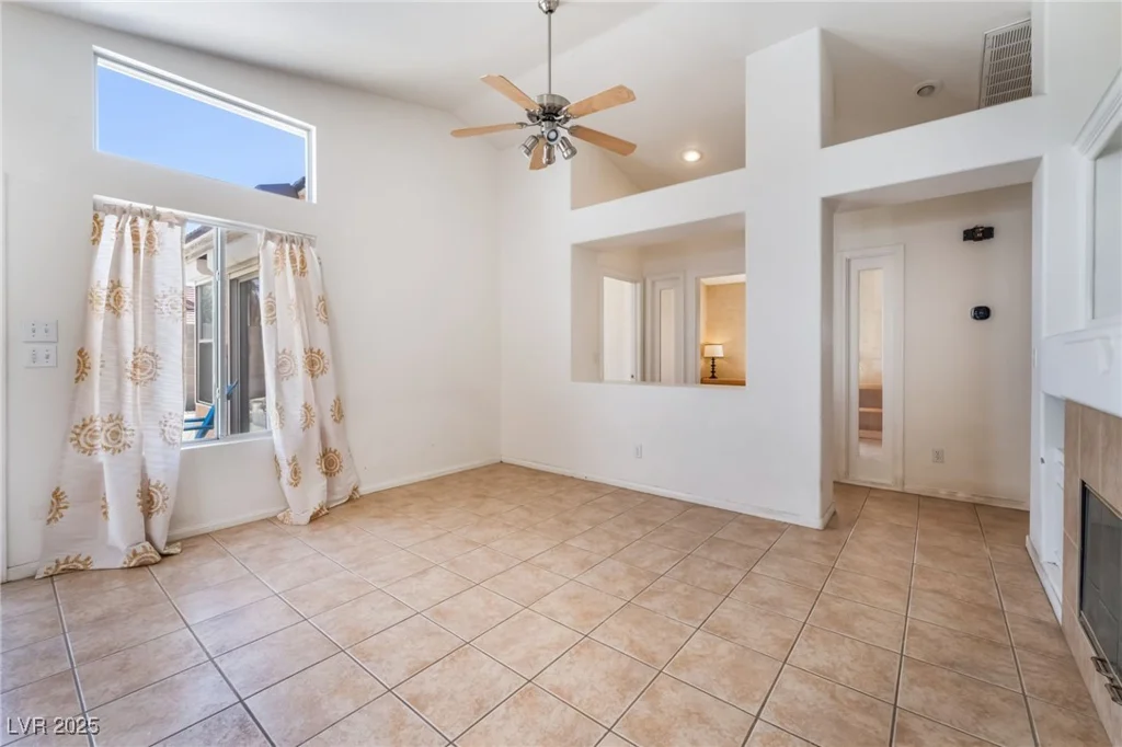 10224 Anoka, Las Vegas, NV 89144