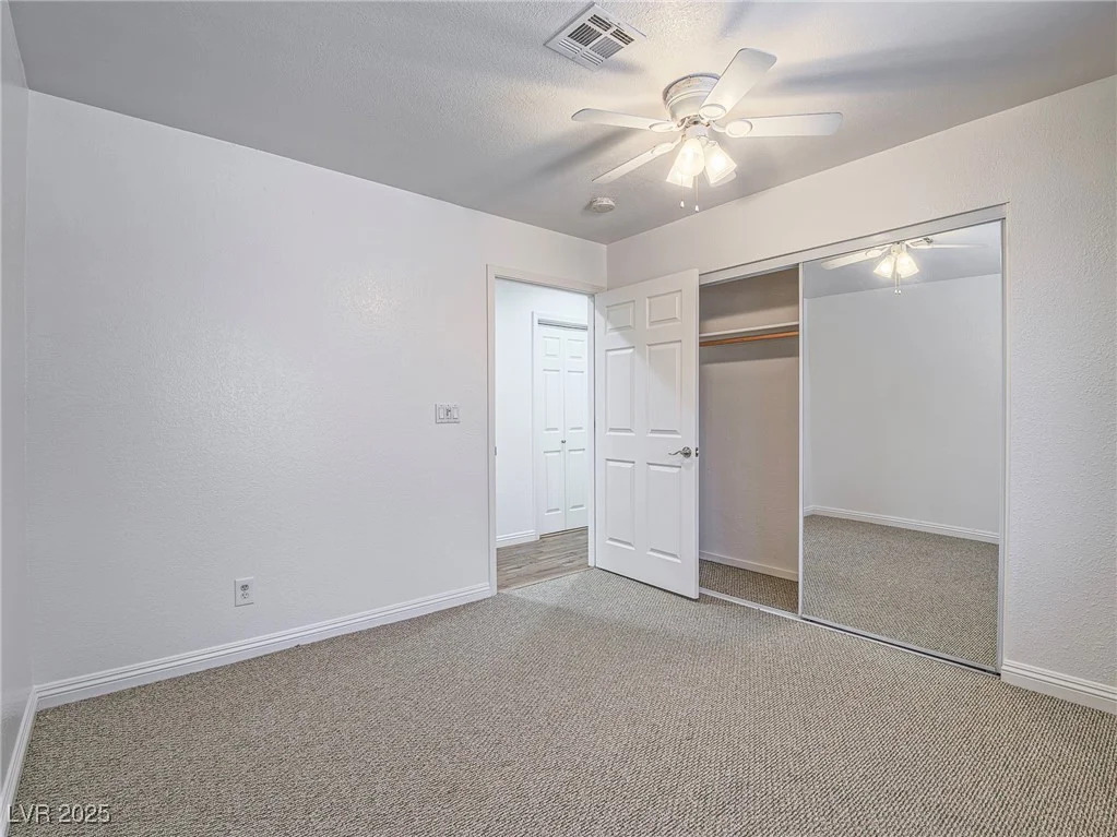 4913 Holly Grove, Las Vegas, NV 89130