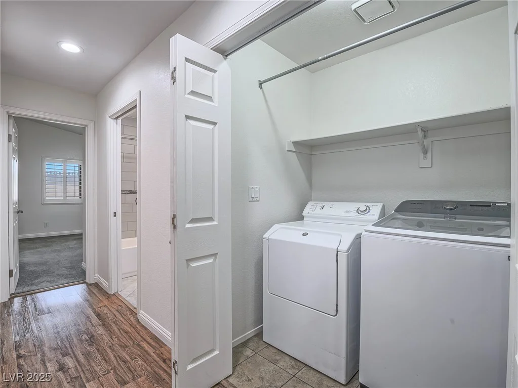 4913 Holly Grove, Las Vegas, NV 89130