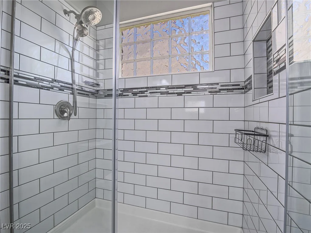 4913 Holly Grove, Las Vegas, NV 89130
