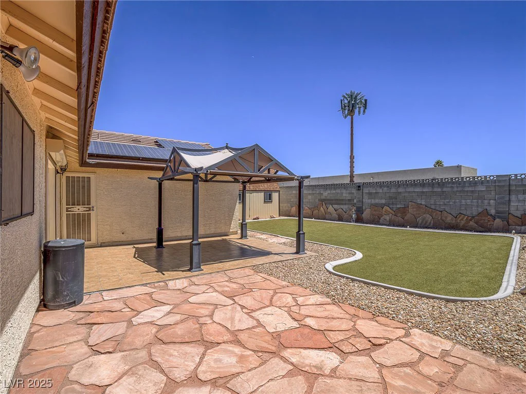 4913 Holly Grove, Las Vegas, NV 89130