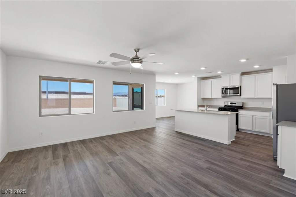 6713 Violet Cascade, Las Vegas, NV 89156