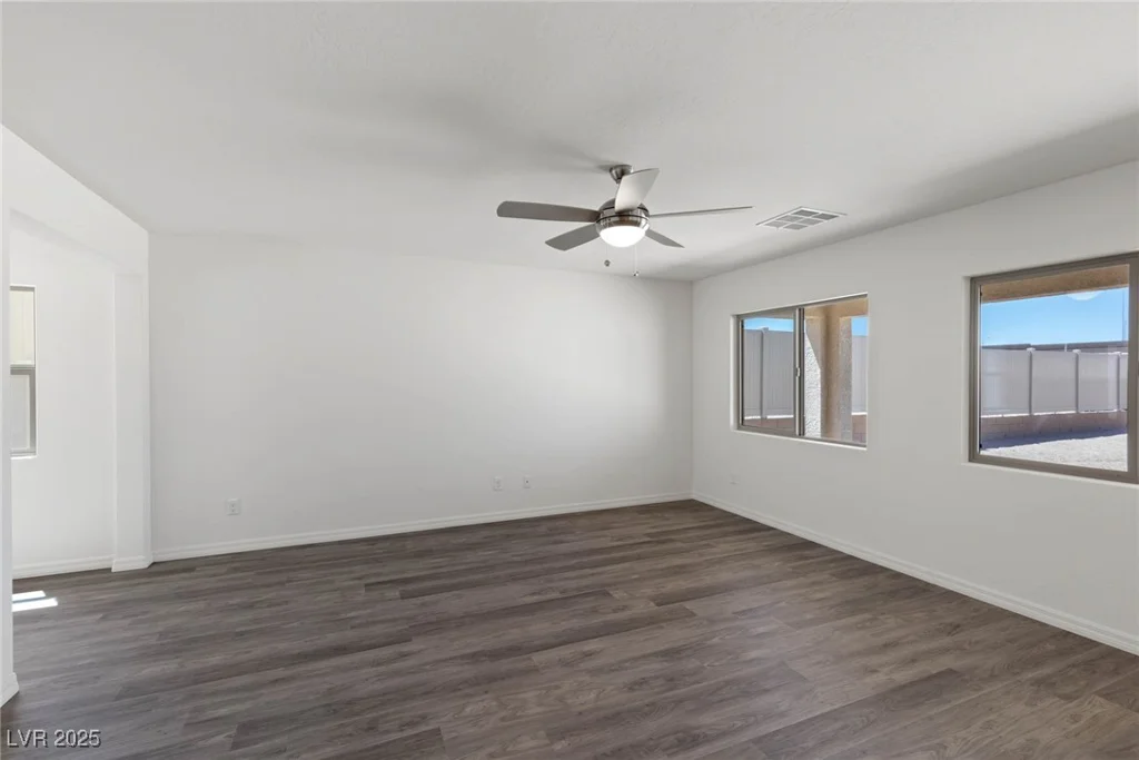 6713 Violet Cascade, Las Vegas, NV 89156
