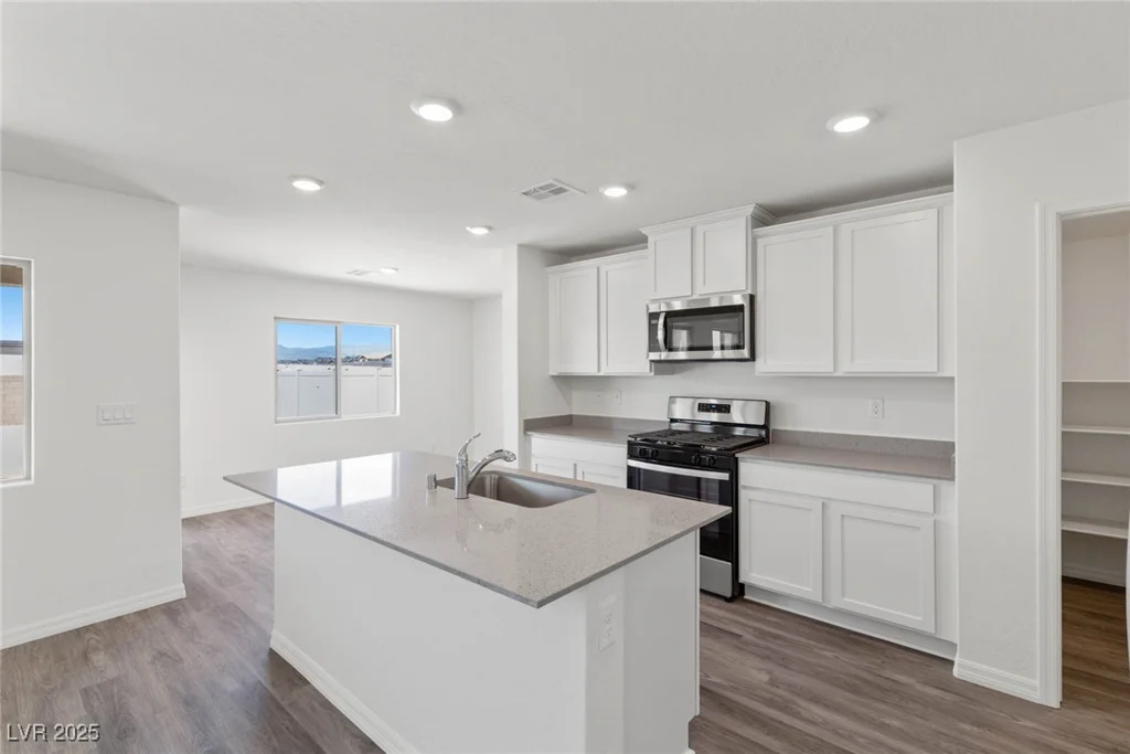 6713 Violet Cascade, Las Vegas, NV 89156