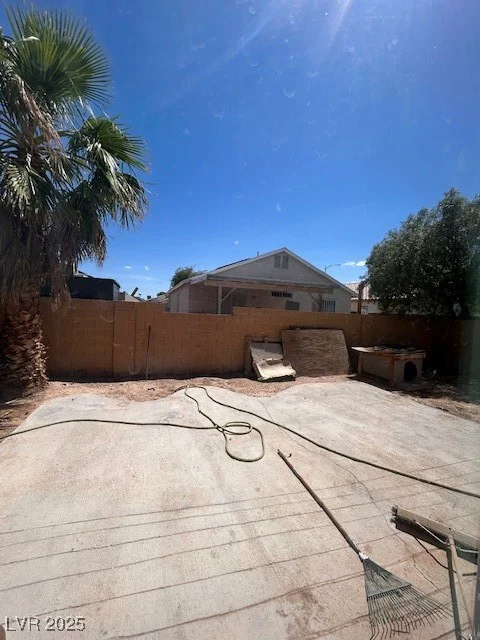 2045 Rose Coral, Las Vegas, NV 89106