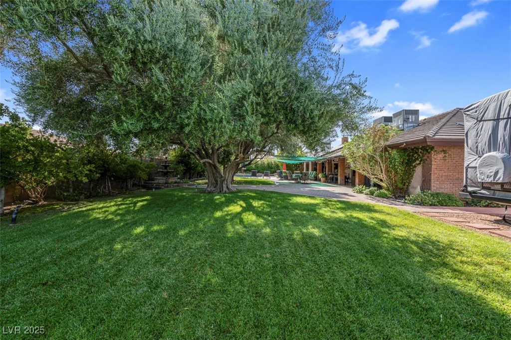 3219 Torrey Pines, Las Vegas, NV 89146