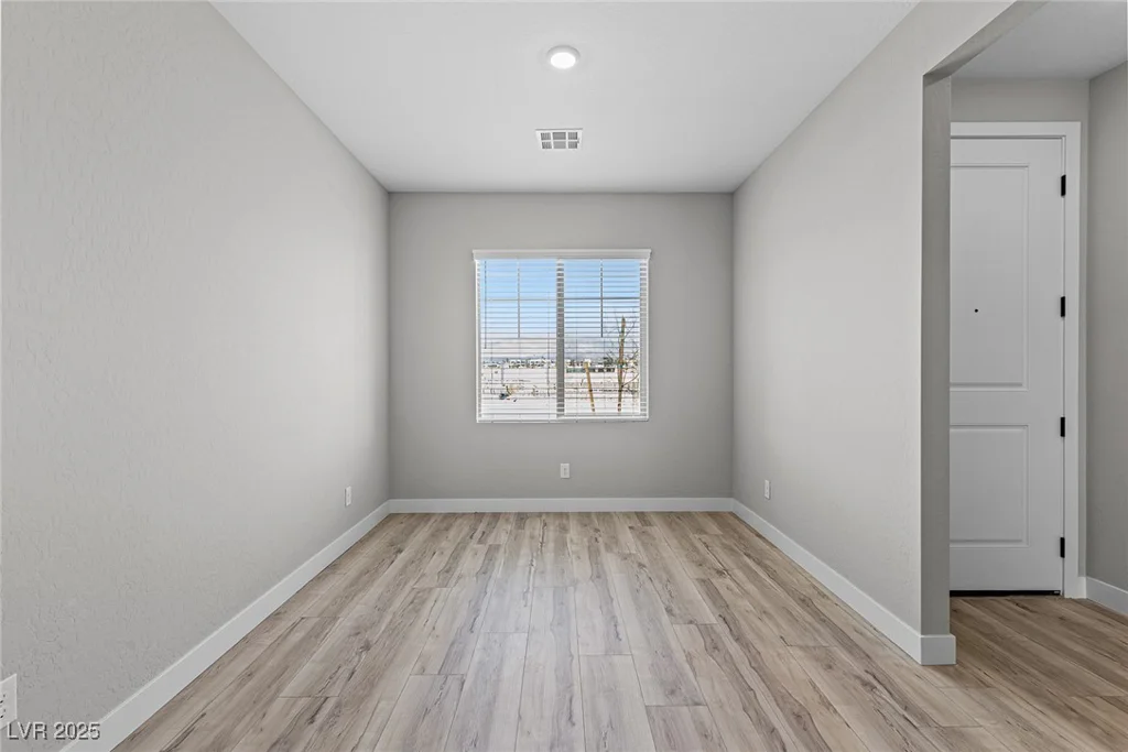 3233 Walker River, North Las Vegas, NV 89032