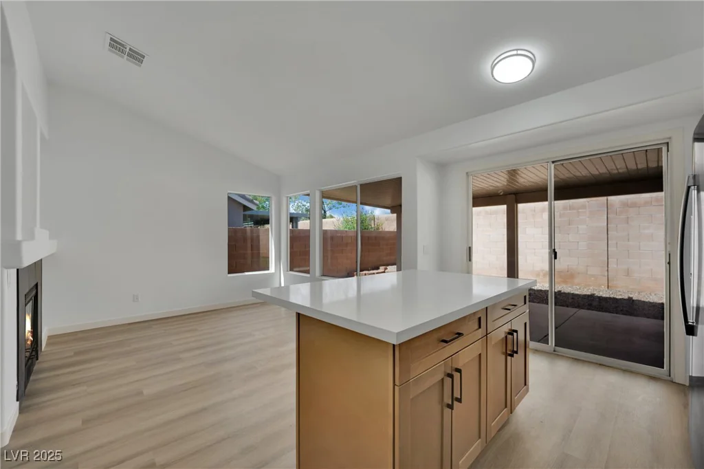 7021 Feather Pine, Las Vegas, NV 89131