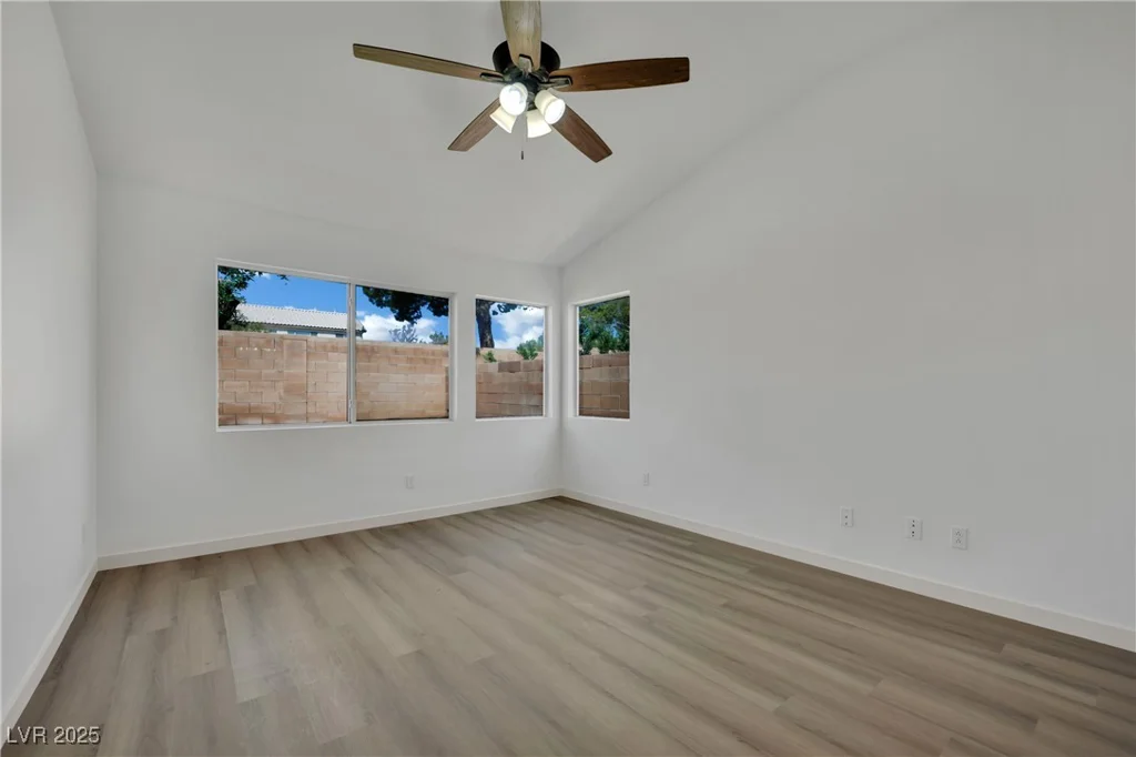 7021 Feather Pine, Las Vegas, NV 89131