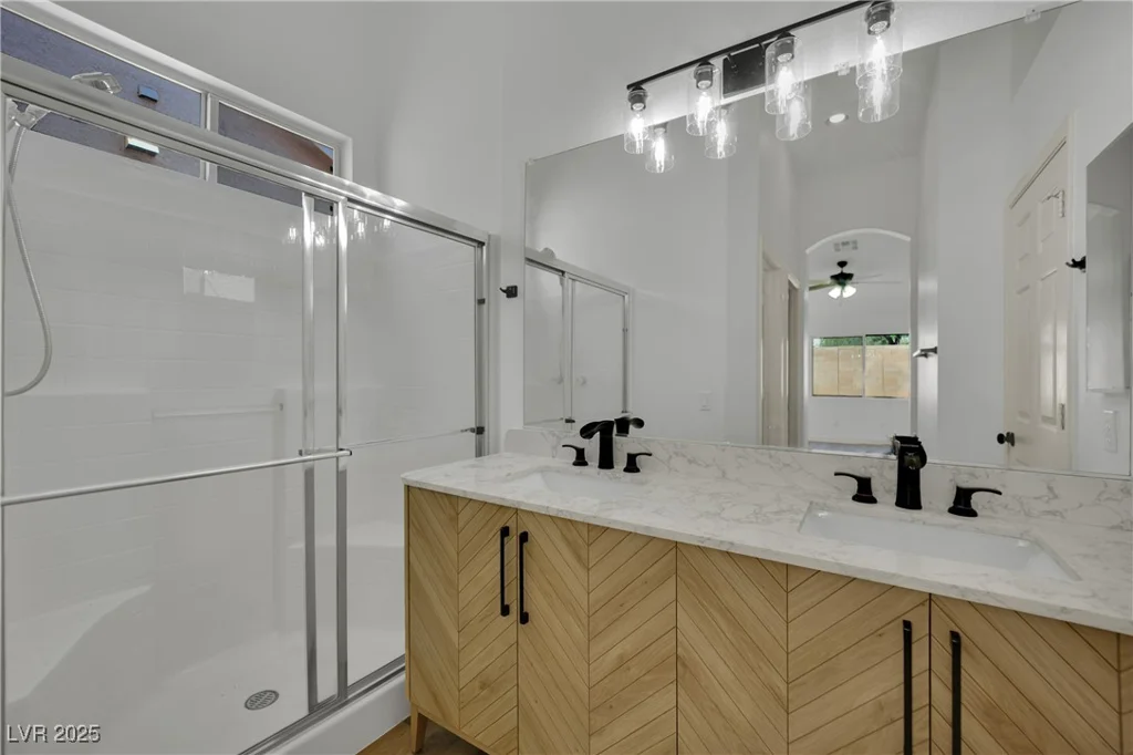 7021 Feather Pine, Las Vegas, NV 89131