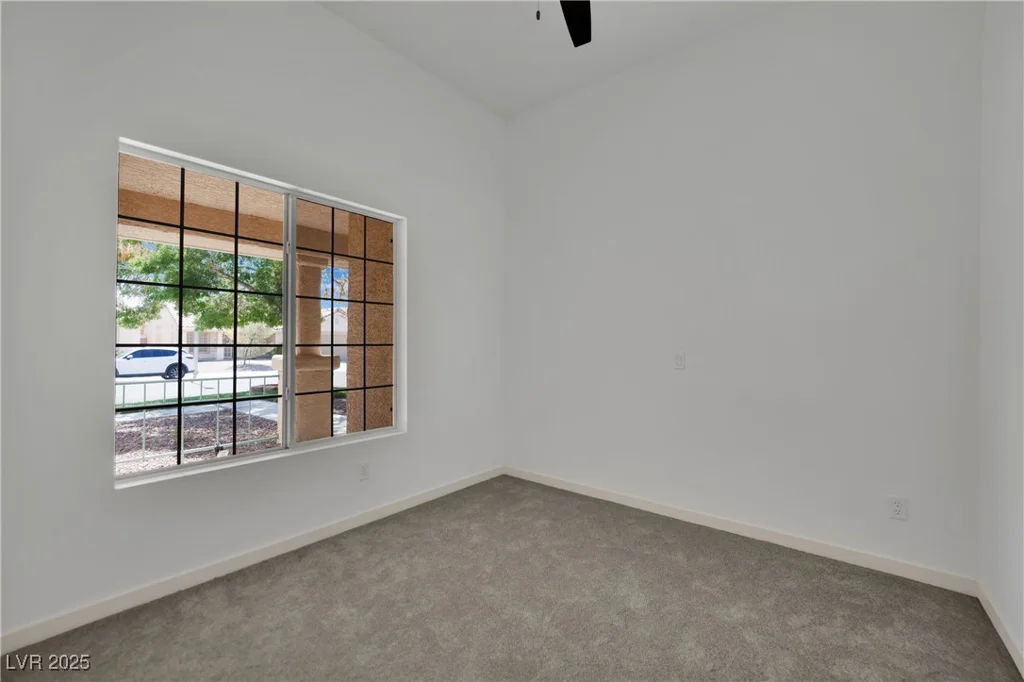 7021 Feather Pine, Las Vegas, NV 89131